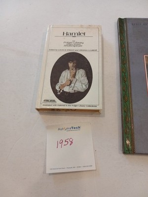 SHAKESPEARE HAMLET [2 HC] 1 Folger Library HARDCOVER BOOK  PERMA-BOUND Pocket.