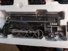 Lionel Santa Fe Train set Ready-To-Go g gauge...