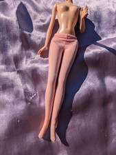 MUÑECA BARBIE AS SCOOBY DOO DAPHNE MATTEL 2002 Medias de repuesto