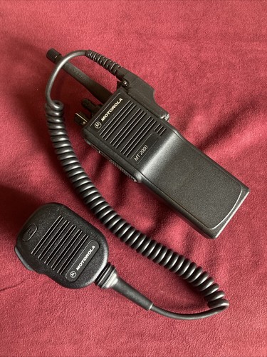 Motorola NMN6193C Noise Cancelling Speaker Microphone HT1000 XTS2500 XTS5000 - Picture 2 of 5