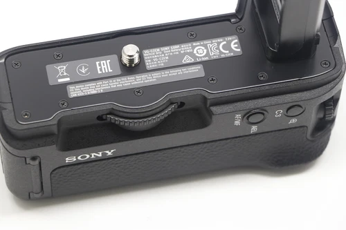 SONY VG-C2EM Vertical Battery Grip for Sony A7II, A7RII, A7SII Camera - Picture 7 of 12