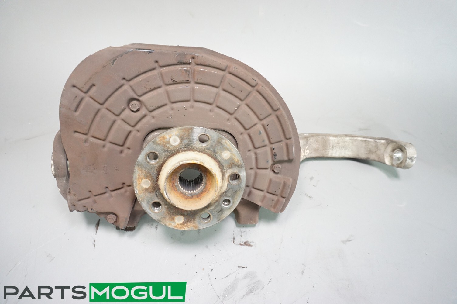 2014-2020 MASERATI QUATTROPORTE RIGHT PASSENGER FRONT SPINDLE KNUCKLE HUB OEM