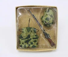RARE! THE KRAFTS FACTORY HUNTING GEAR ORNAMENTS RIFLE CAMO VEST & HAT NEW IN BOX