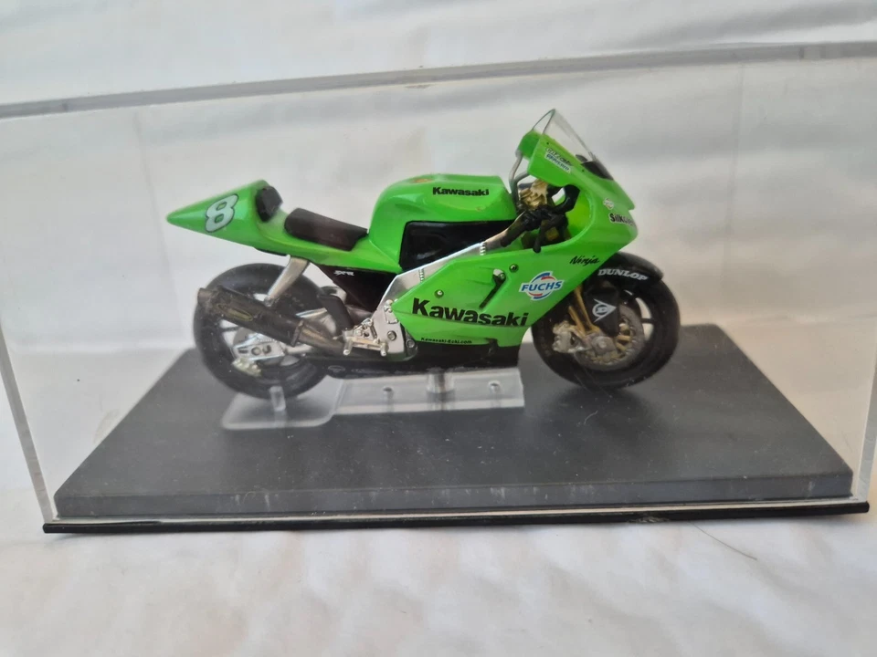 IXO 1/24 CLASSIC KAWASAKI ZX-RR GARRY MCCOY 2003 MOTO GP BIKE MOTORCYCLE - Image 3 of 3