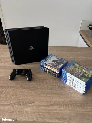 Sony PlayStation 4 Pro 1To + 14 Jeux + 1 Manette officielle - Photo 1/3