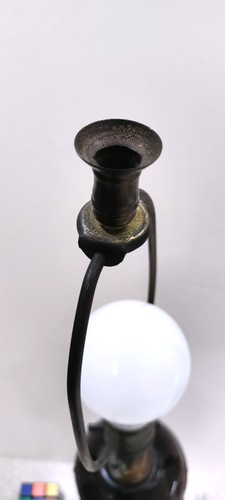 Clevenger Brothers Horn of Plenty or Comet Amethyst Glass lamp - Picture 7 of 9