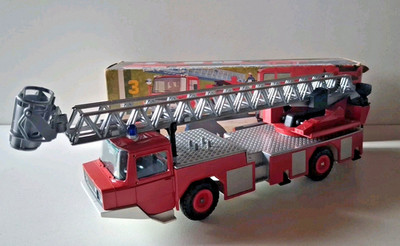 Gama - 3546 - 1:43/50 - Iveco Magirus Deutz DL 23-12 Leiterwagen Feuerwehr - OVP