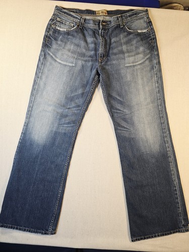 BKE Tyler Jeans Men’s Size 40 (40x33) Straight Leg Med Wash Distressed Stretch