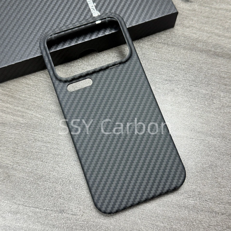 Funda Magsafe de Fibra de Carbono Real para Xiaomi 17 Pro/Xiaomi17 Pro Max Cubierta Magnética Foto 4 de 4