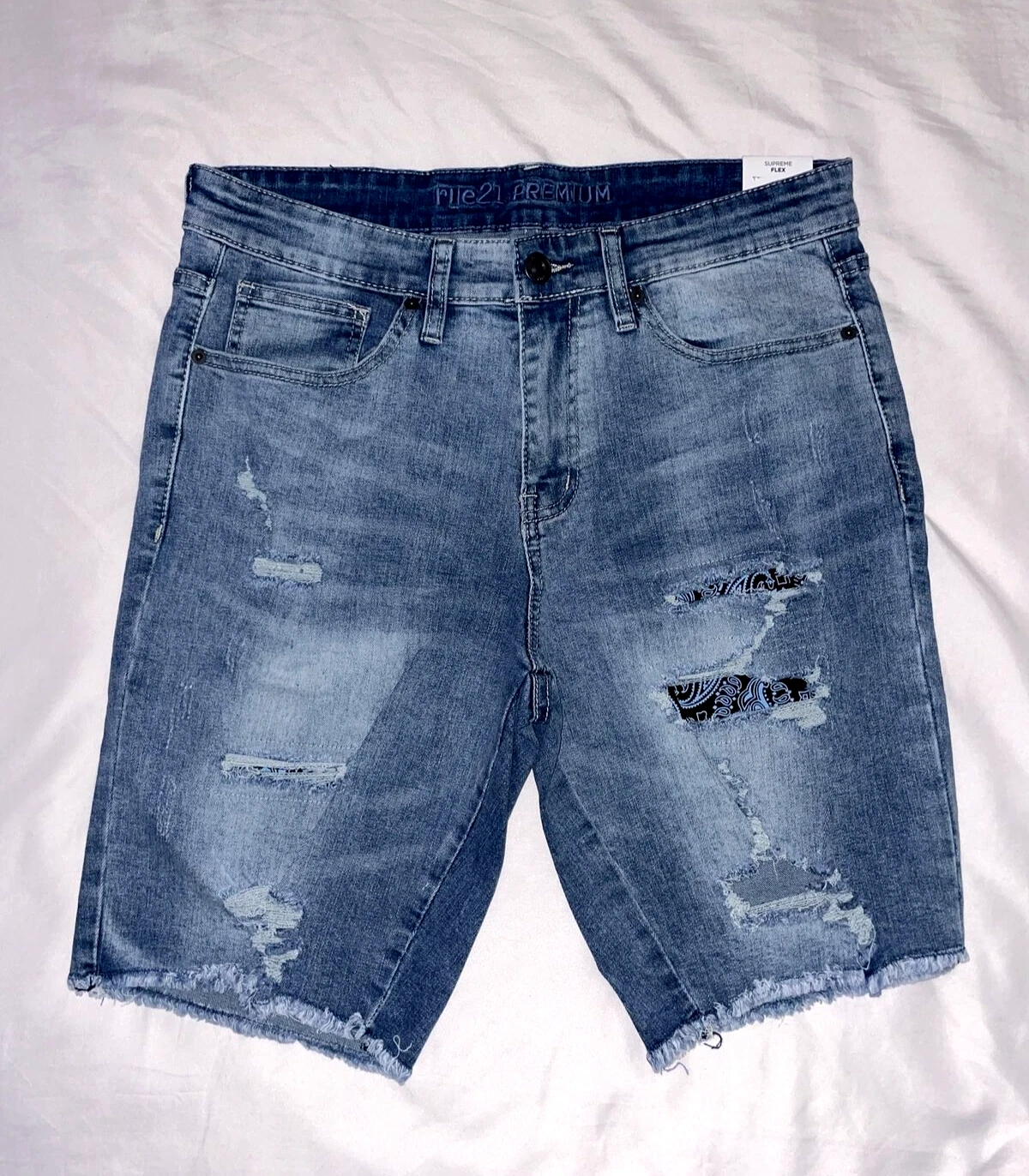 Short en jean Rue 21 Supreme Flex au genou bleu vieilli taille 30