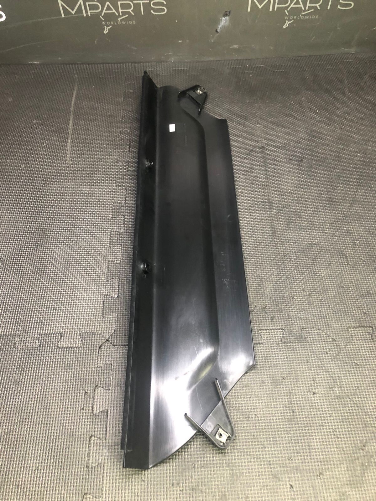 FERRARI 488 GTB F8 TRIBUTO REAR ENGINE BAY COVER PANEL TRIM 86258200 86258000