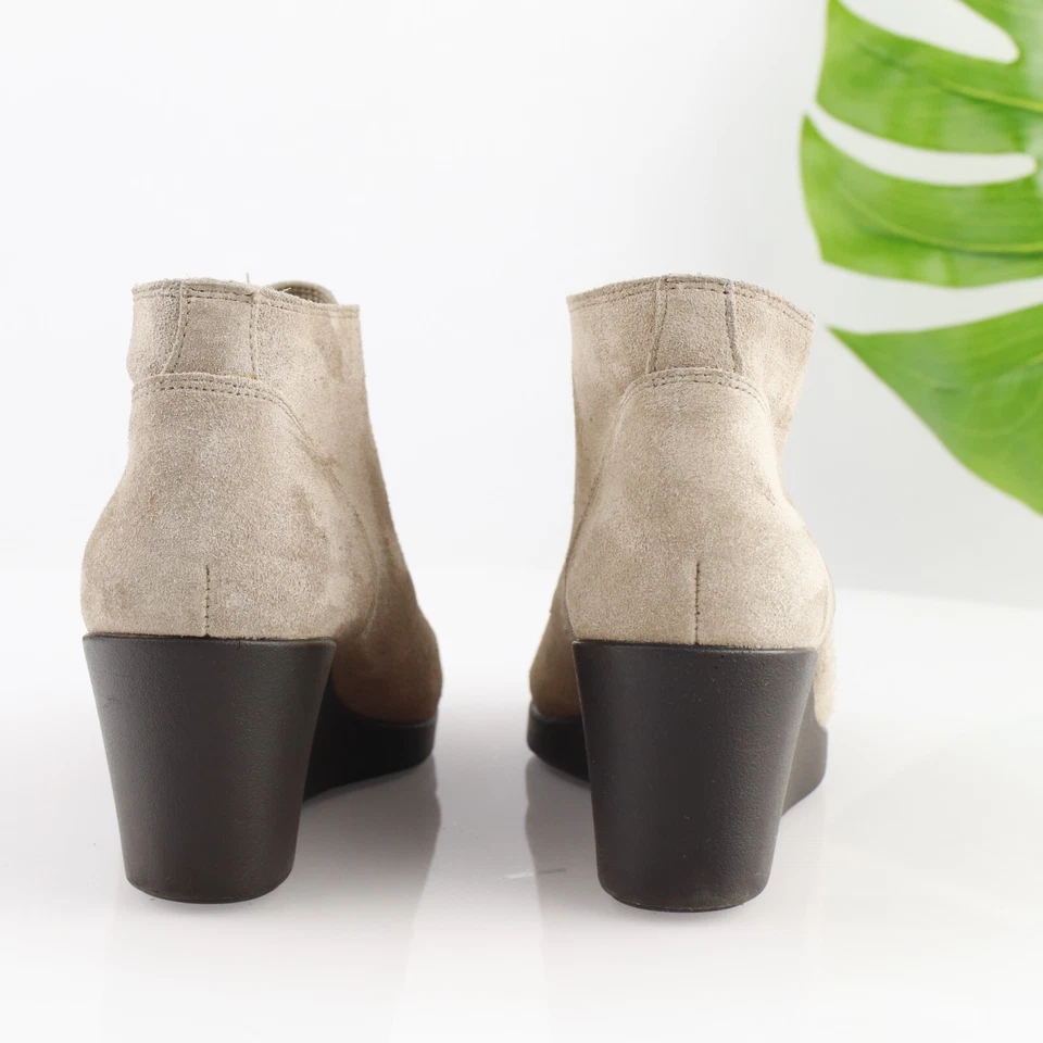 CROCS Mujer Bota Leigh Talla 8.5 Beige Tostado Gamuza Con Cordones Tacón de Cuña Botín Zapato Foto 4 de 4