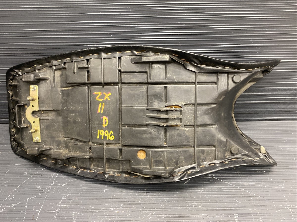 1996 Kawasaki Ninja ZX11D Seat assembly OEM #1119212 | eBay