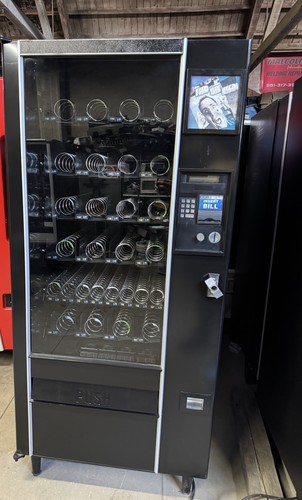 AP SnackShop 122 Snack Vending Machine w/LED