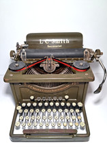 Antique 1920s 1930s LC Smith Secretarial 8-10 Manual Mechanical Typewriter Works thumbnail