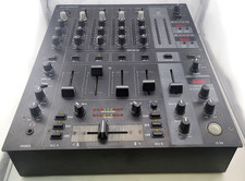Behringer DJX750 Mixer 4 canali