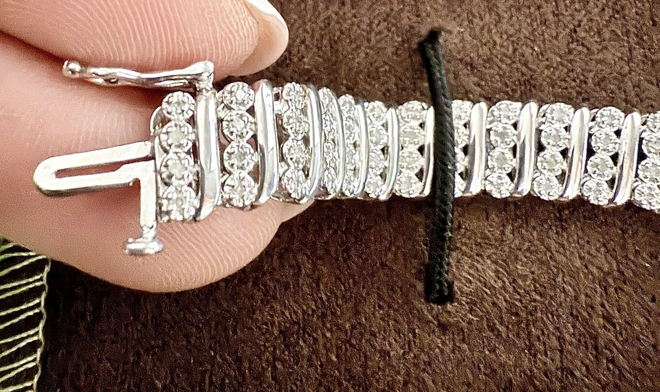 Ross Simons 1,15 ct.TW. Pulseira de tênis barra de diamante 200 em prata esterlina - Imagem 4 de 4