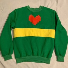 Minecraft Green Sweatshirt Youth XL Boys Girls Gaming Shirt Heart Video Game