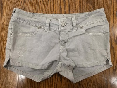 Rue21 Khaki Shorts Women's Size 3/4 Low Rise Rolled Hem Casual Stretch