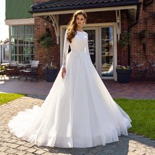 Elegant 2023 A-line Bohemian Wedding Dress for Woman Long Sleeves Lace Appliques