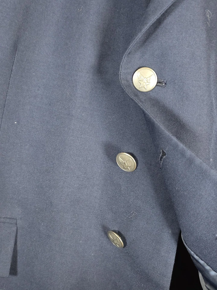 US Air Force Service Dress Coat Mens 50S Blue Poly Wool Serge AF Shade 1620 - Image 2 of 4