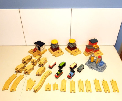 Thomas Friends Interactive Learning Railway - Big Lot Trains Tracks Destinations