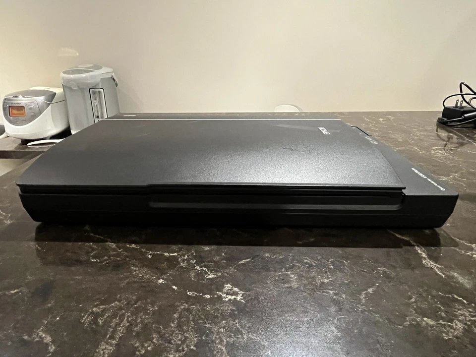Epson Perfection V330 Photo Slide Film Scanner Model J232D - Image 4 of 4