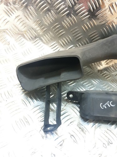 VAUXHALL ASTRA GTC 2.0 CDTI AIR INTAKE PIPE A20DTH 3 DOOR 2010-2015 - Picture 3 of 7