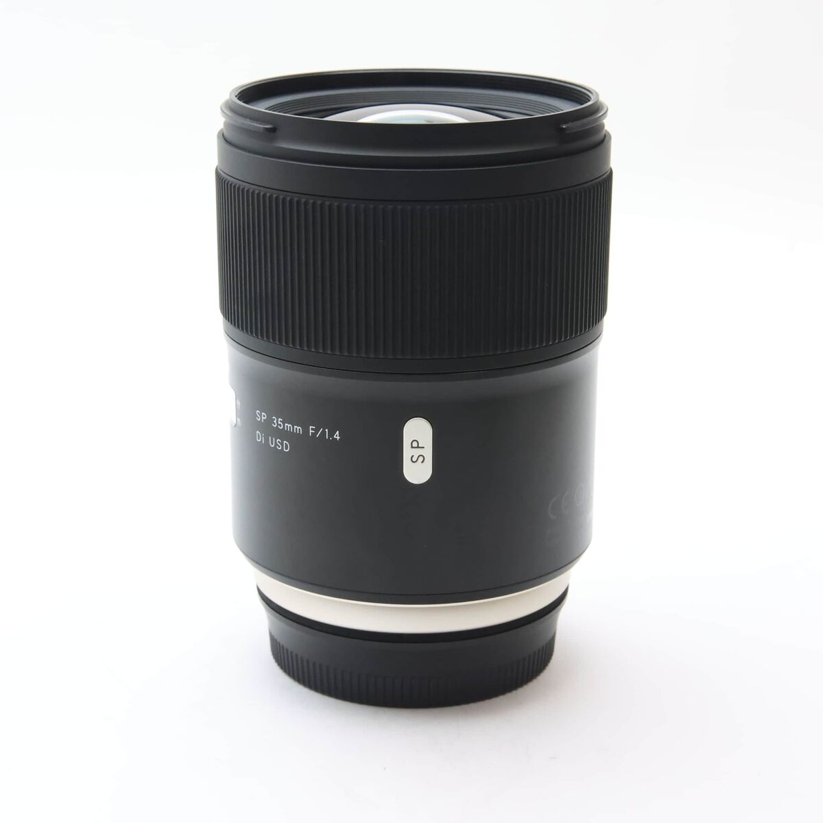 TAMRON SP 35mm F/1.4 Di USD/Model F045E (for Canon EF) -Near TAMRON SP 35mm F/1.4 Di USD/Model F045E (for Canon EF) -Near