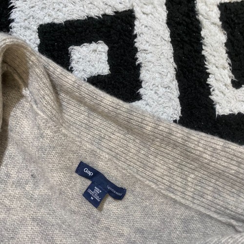 Vintage Gap Women's Gray Wool Regular Fit Cardigan Sweater Size M Y2K 90s Oldmon - Picture 9 of 14