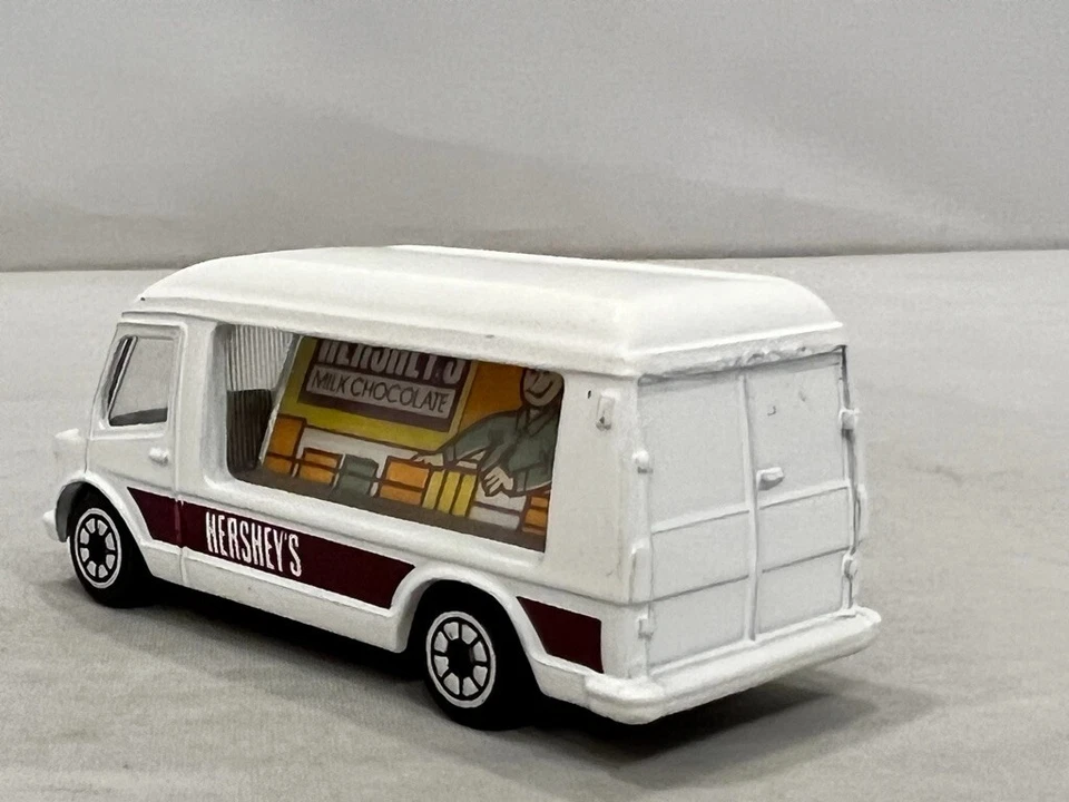 Corgi Mercedes Mobile Shop Hershey's Milk Chocolate GT Britain 1977 US Seller - Image 3 of 4