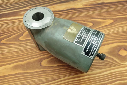 Bridgeport Right Angle Milling Head No. 3 Model J Head for R8 Tooling
