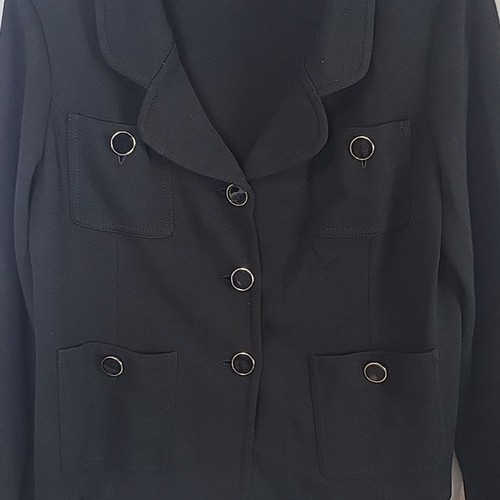 Blazer St. John Cuatro Bolsillos Esmalte Botón Negro Talla 14 - Imagen 4 de 5