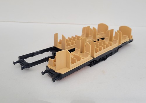 Hornby OO Gauge Class 110 DMU Driving Cars Underframes and Interiors - Picture 2 of 2