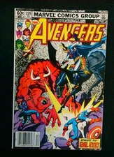 Avengers #226, NM- Newsstand, Marvel Comics Group, 1982