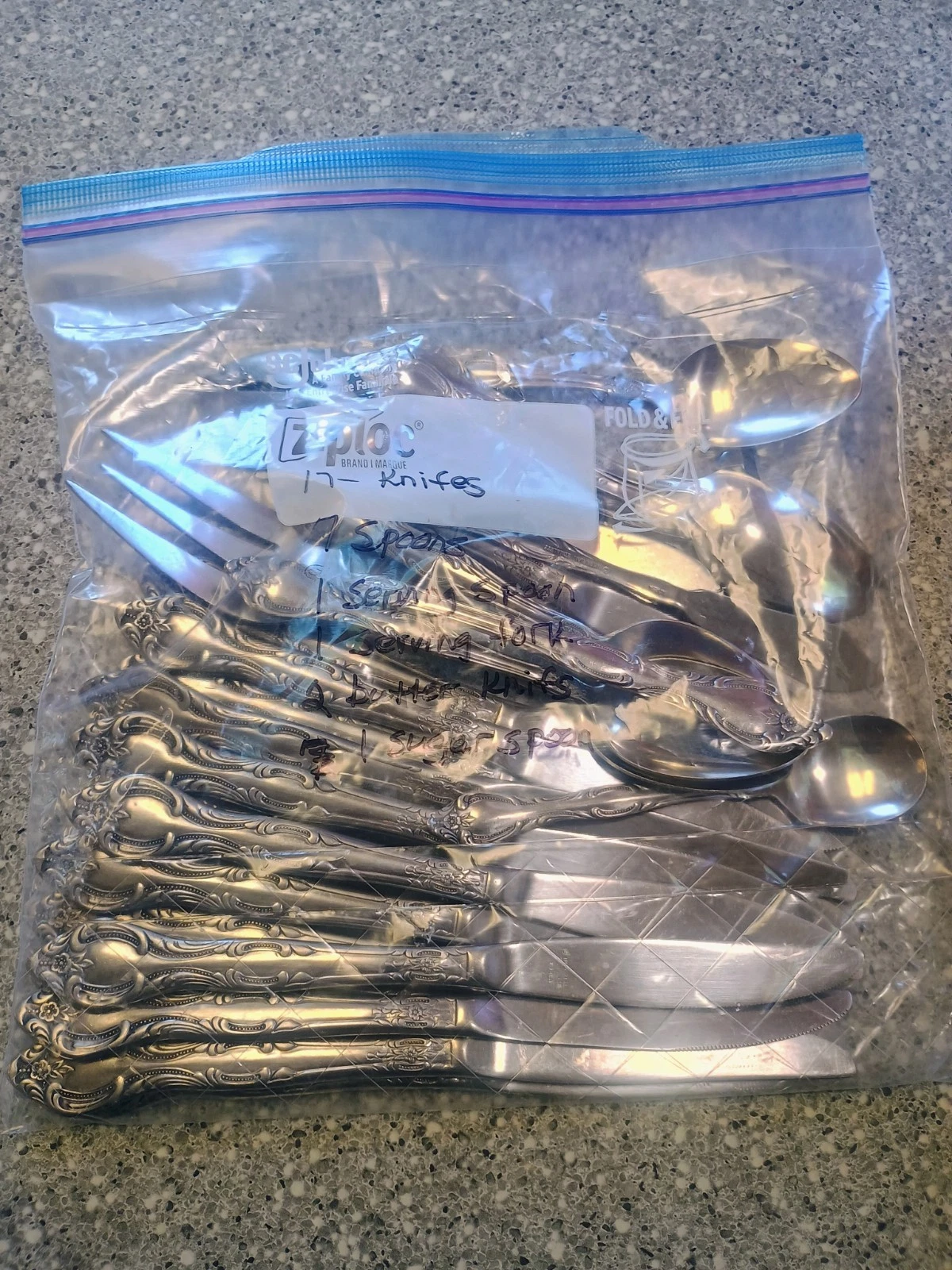 29 PIECES IMPERIAL STAINLESS FLATWARE - CHALMETTE PATTERN - KOREA
