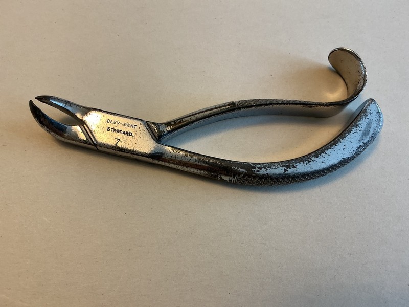 Vintage Dental Tooth Extractor Pliers Dentist Yool marked CLEV-DENT STANDARD 7