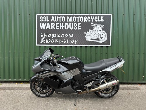 Kawasaki ZZR1400 Grey Black 2007 24k Long MOT - Picture 5 of 16