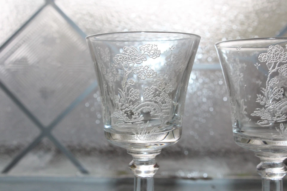 2 Fostoria Willow Cordial Schnapps Glasses - Image 2 of 4
