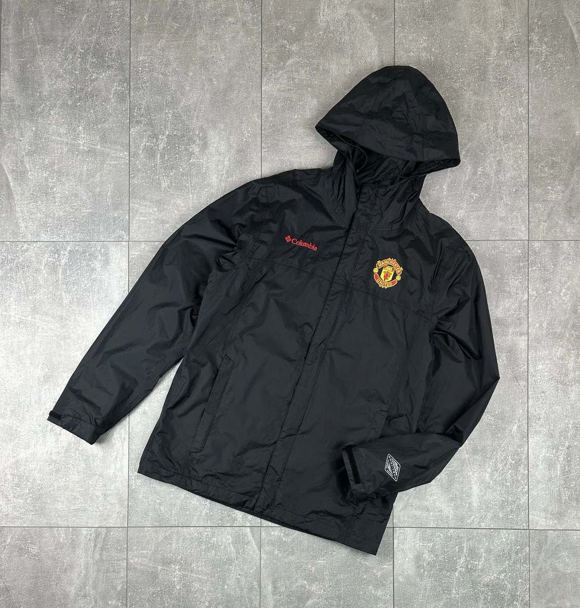 Columbia Manchester United International Club Soccer Fan Apparel