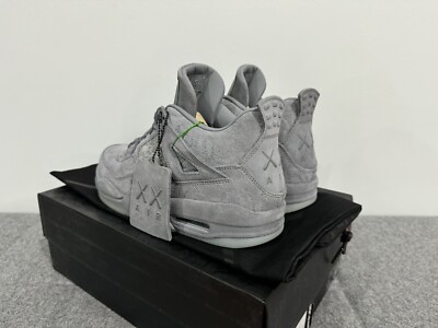 Jordan 4 Retro x KAWS Cool Grey 2017 Men's US 8 Brand New