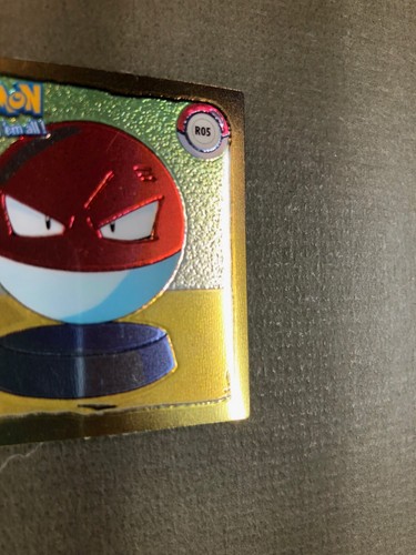 Pokemon 1999 Artbox Series 1 Gold Stickers VOLTORB #R05 - Picture 2 of 6