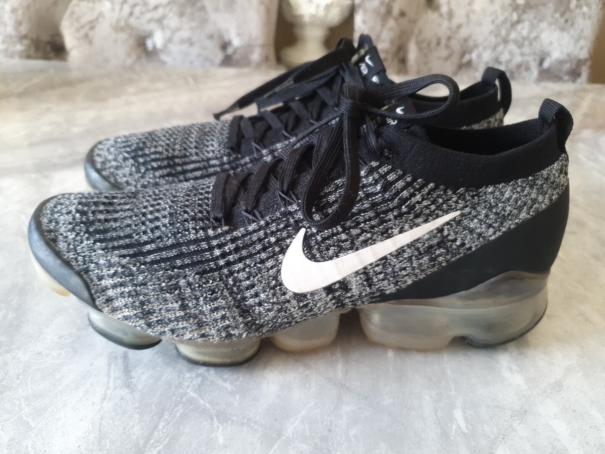 NIKE AIR VAPORMAX FLYKNIT OREO TRAINERS MENS SIZE UK10 EU45