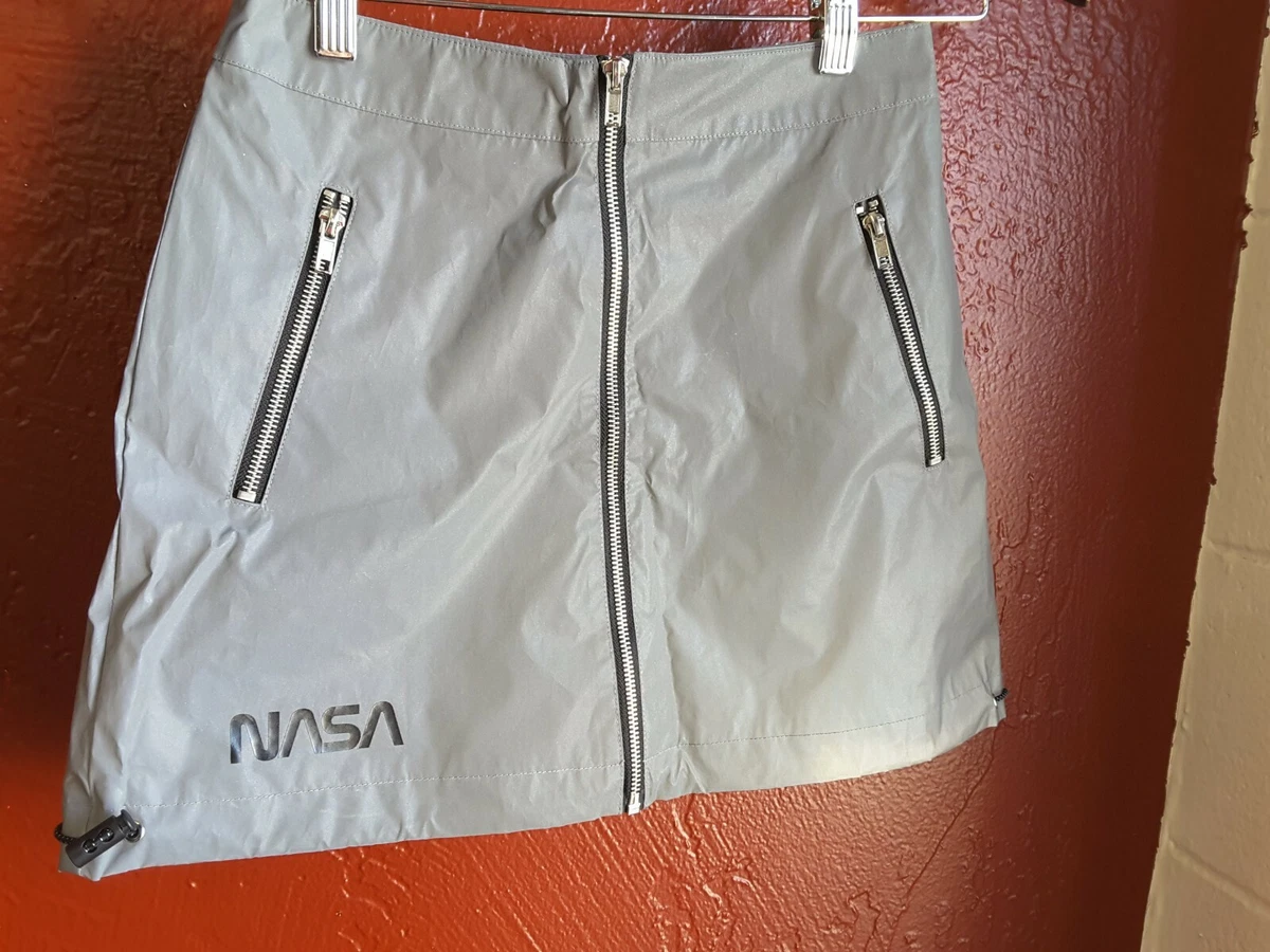 Reflective Skirt Silver NASA size Small New forever 21