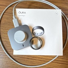 Oura Ring 4 Stealth Black Size 14 Activity Tracker Smart Ring w/ Charger Cable