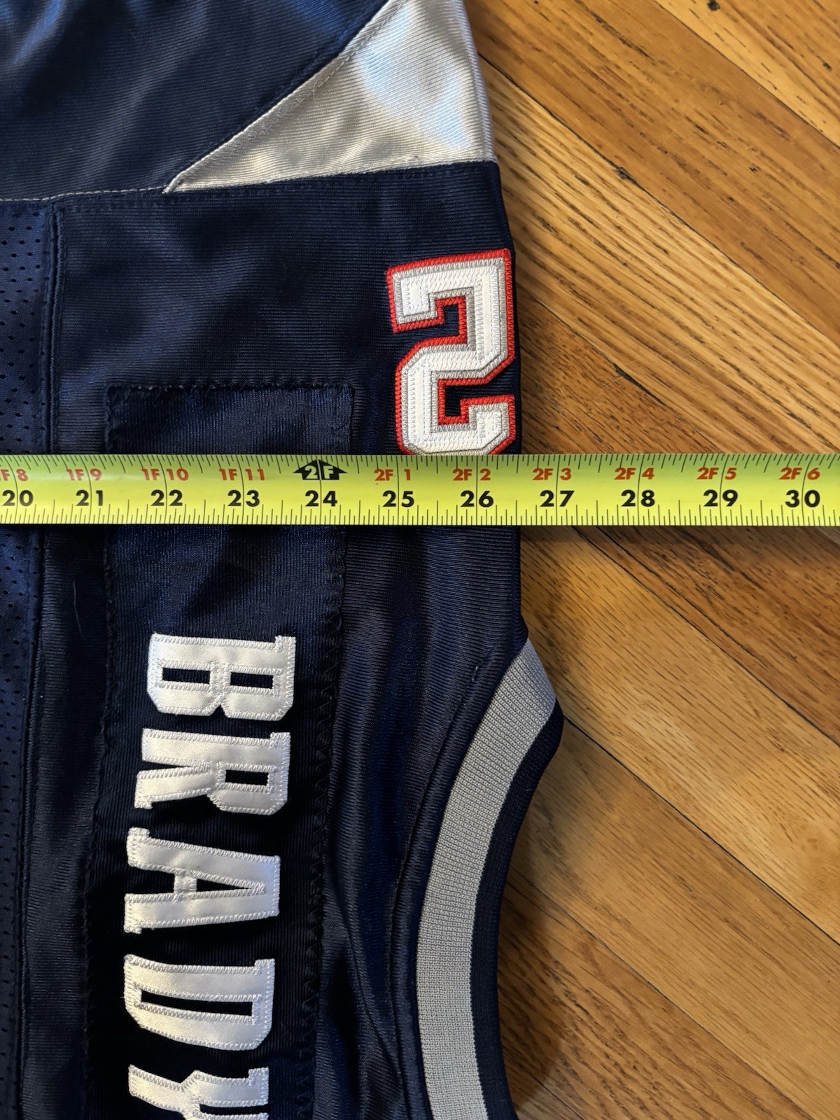 ✅ AUTHENTIC NFL Reebok Tom Brady #12 Jersey Patriots, Youth XL  16 - 18 thumbnail 7