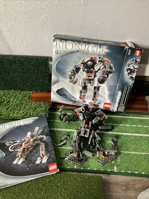LEGO BIONICLE: Exo-Toa (8557) Pre Owned **Possibly Missing A Few Parts***
