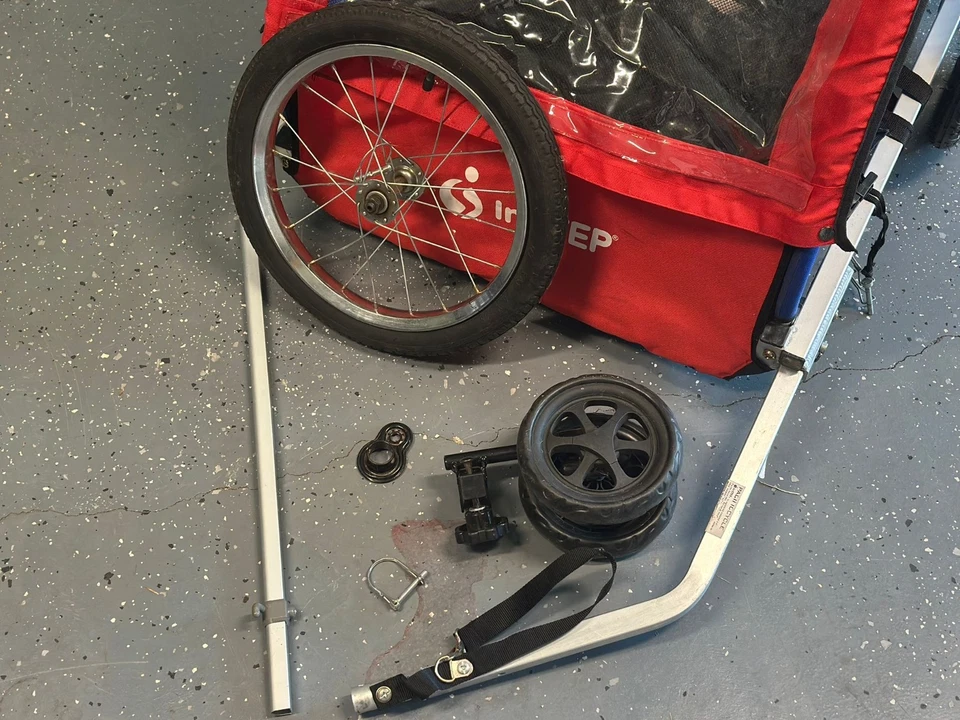 Remolque y cochecito Instep Quick-N-Lite doble remolque detrás de bicicleta para 2 Foto 4 de 4