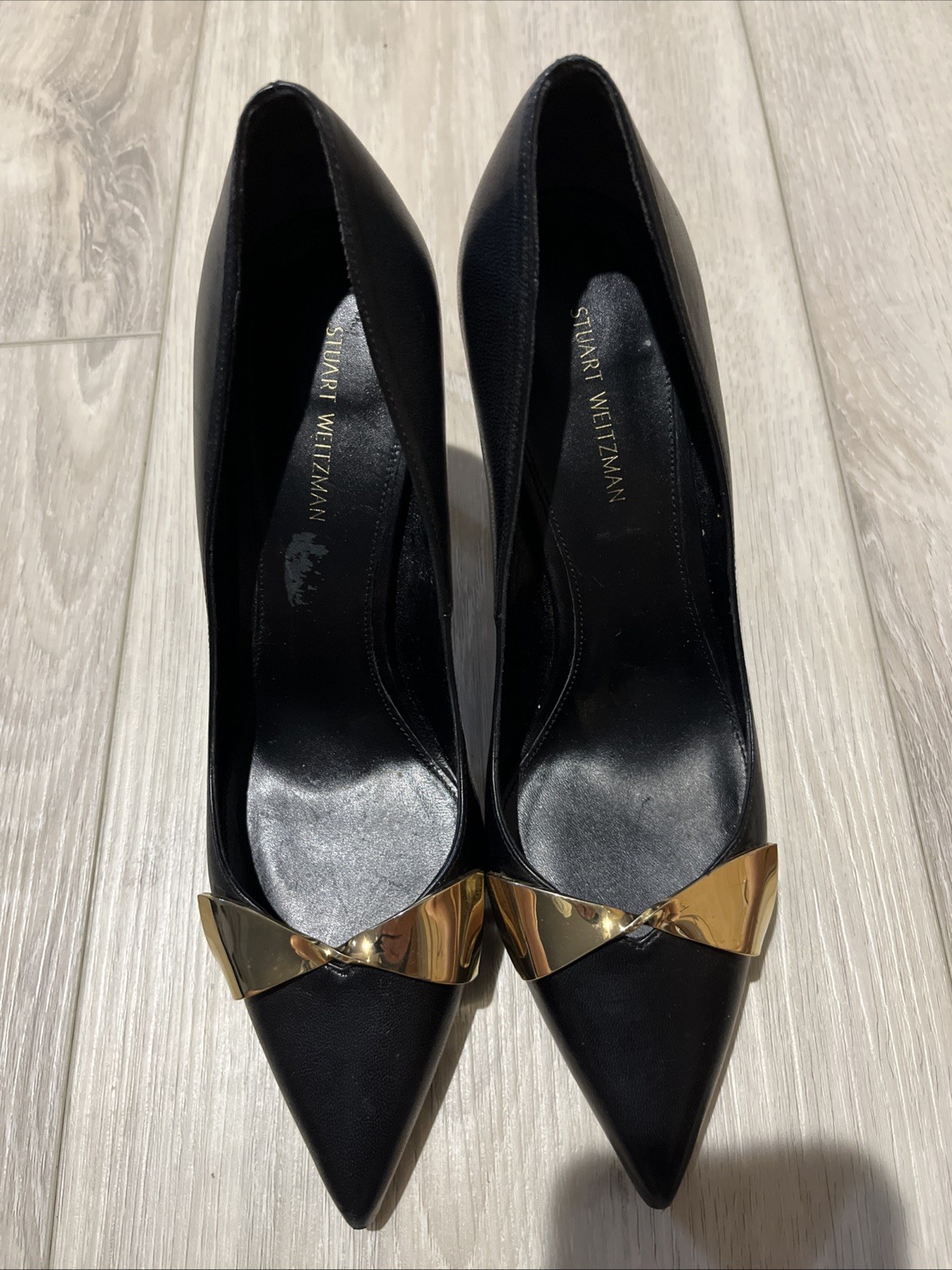 Stuart Weitzman Gold Cap Toe  Black Leather Kitten Heel Pump Women Size 5.5
