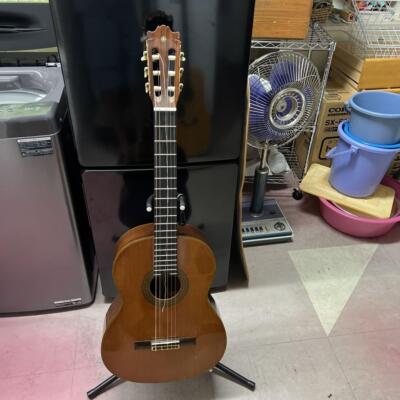 YAHAMA クラシックギター C-300 ビンテージ Yamaha Classical Acoustic Guitar C-300 Natural Made in Japan